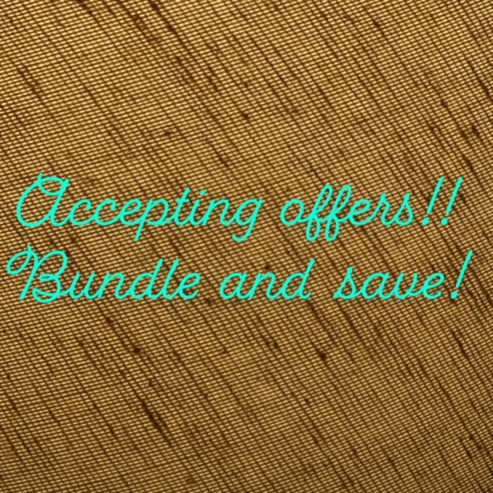 🛍Accepting offers!!🥰 - Picture 3 of 3